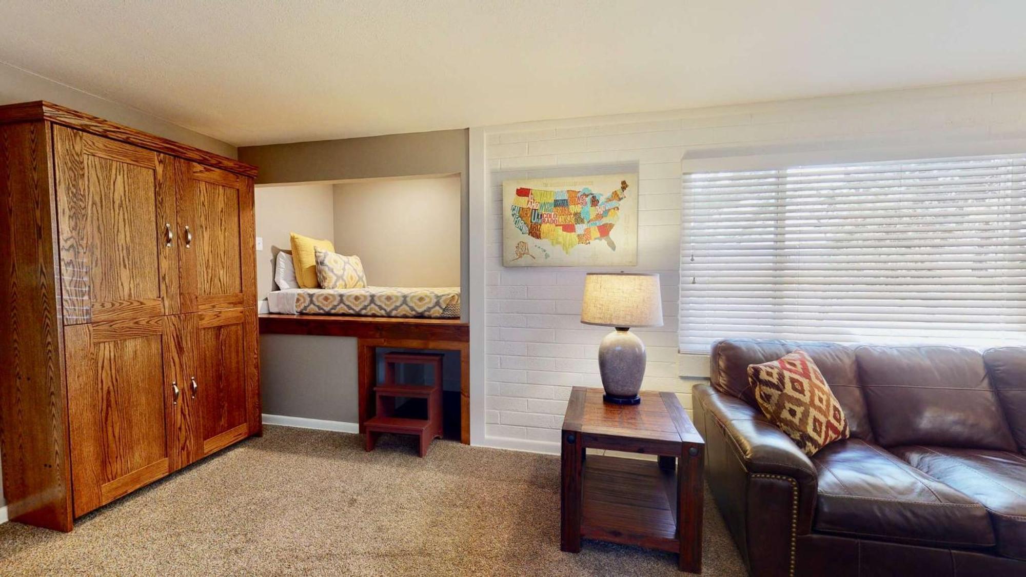 Downtown Cozy Home Base - Purple Sage 3 موآب المظهر الخارجي الصورة
